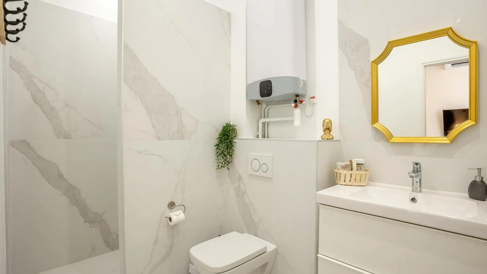 Le Chateau Olive Et Raisin Apartment Fontaine-de-Vaucluse 0*,  France